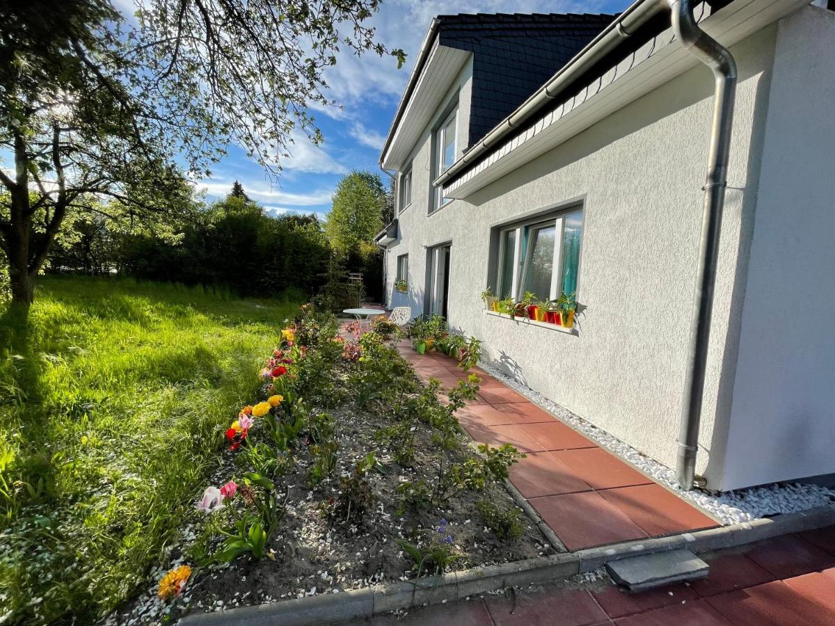 Villa Dada Ahrensfelde Exteriör bild