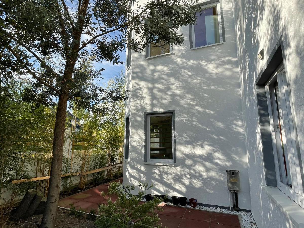 Villa Dada Ahrensfelde Exteriör bild